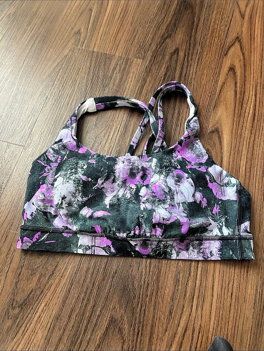 Lululemon Energy Bra Floral Sports Bra Black & Purple size 8